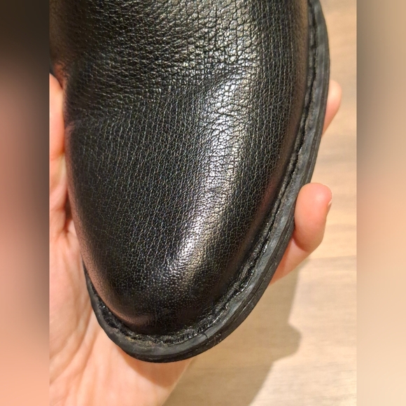 Born Women's Black Leather Western/Moto-inspired Ankle Boots (Size 9/EU 40.5) - Picture 10 of 11